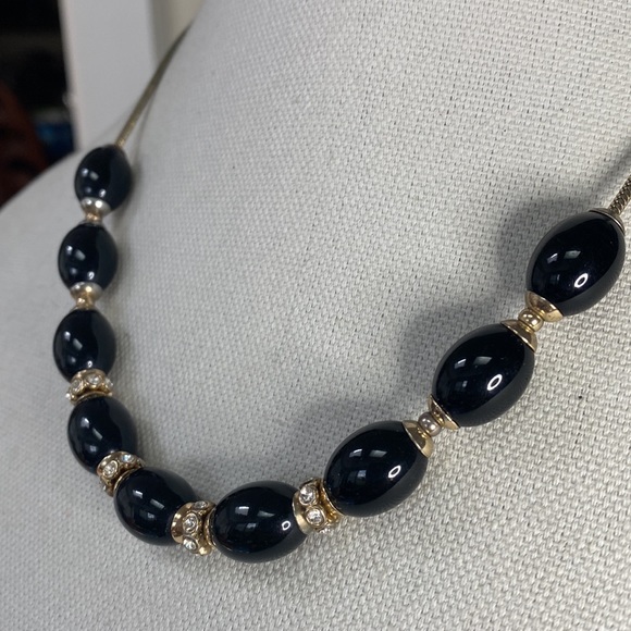 Vintage AK black bead rhinestone necklace - Picture 2 of 6